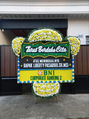 Papan Bunga Duka di Sakra